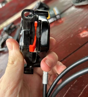 Used Sram Code Silver Stealth (Code Ultimate) + 200mm HS2 rotors 2025 bike — image 4 of 8