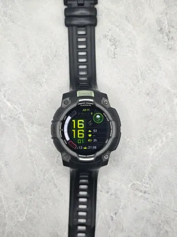 Garmin Instinct 3 AMOLED bike de segunda mano — imagen 4 de 15