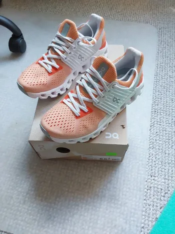 Used On Running On Cloud Turnschuhe Größe 37, 5 bike