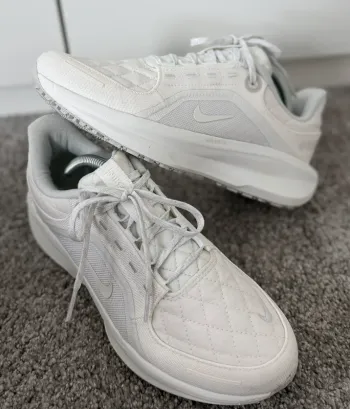 Käytetty Nike Turnschuhe weiß Gr. 38 bike