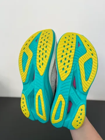 Used Hoka Mach X 2 bike — image 10 of 13