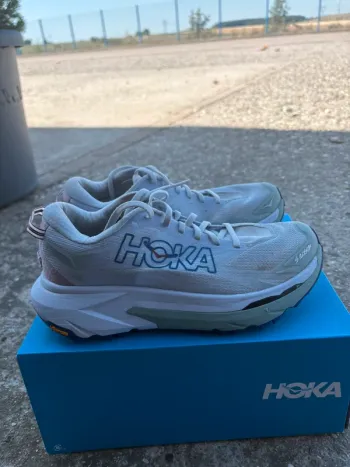 Hoka Mafate Speed 5 bike d'occasion