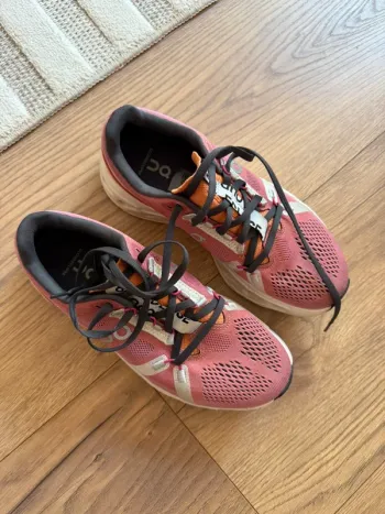 On Running Cloudeclipse bike usato — immagine 3 di 6
