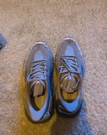 Tweedehands Hoka Speedgoat 6 bike