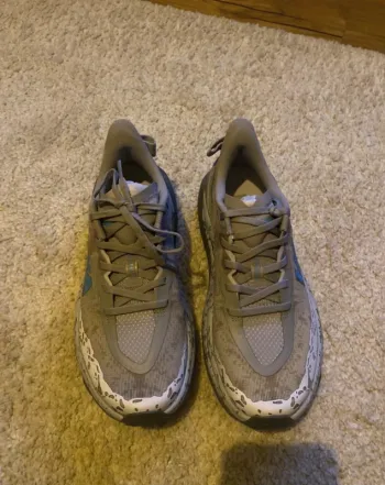 Tweedehands Hoka Speedgoat 6 bike — afbeelding 7 van 11