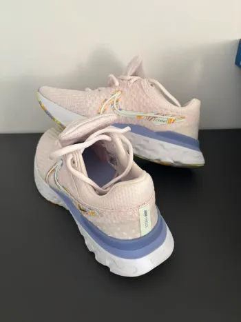 Gebrauchtes Nike Flyknit bike — Bild 3 von 3