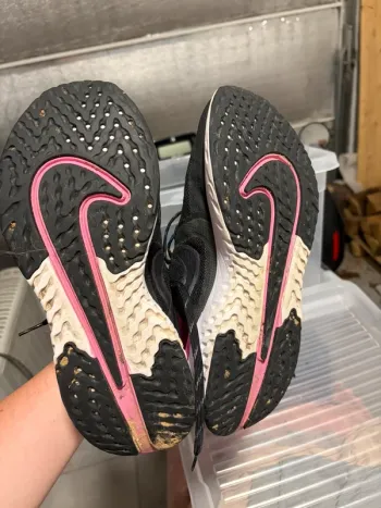 Gebrauchtes Nike running shoes bike — Bild 3 von 4