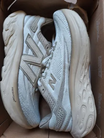 Použité New Balance Fresh Foam x 1080v13 bike — obrázek 2 z 10