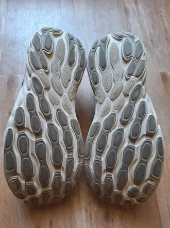 Použité New Balance Fresh Foam x 1080v13 bike — obrázek 5 z 10