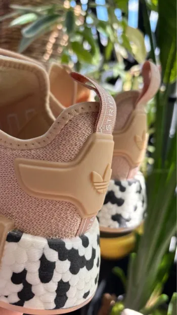 Adidas NMD_R1 bike d'occasion — image 12 sur 15