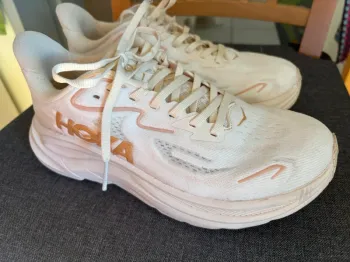Tweedehands Hoka Sneaker bike — afbeelding 3 van 5