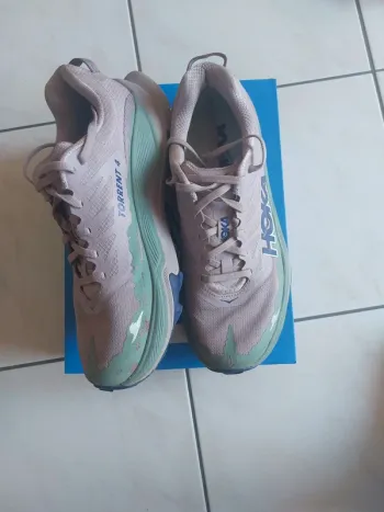 Tweedehands Hoka Torrent 4 W bike — afbeelding 3 van 12