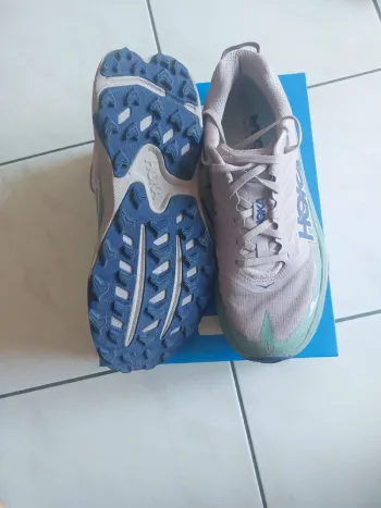 Tweedehands Hoka Torrent 4 W bike — afbeelding 2 van 12
