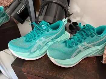 Asics Superblast 2 bike d'occasion