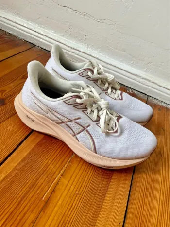 Used Asics GEL-ROADMILES bike
