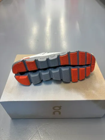Used On Running Cloud X 3 bike — image 5 of 6