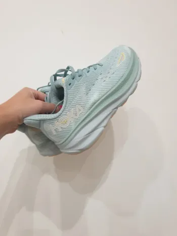 Used Hoka Clifton 9 bike — image 9 of 12