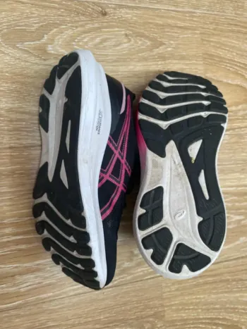 Gebrauchtes Asics FlyteFoam bike — Bild 5 von 6