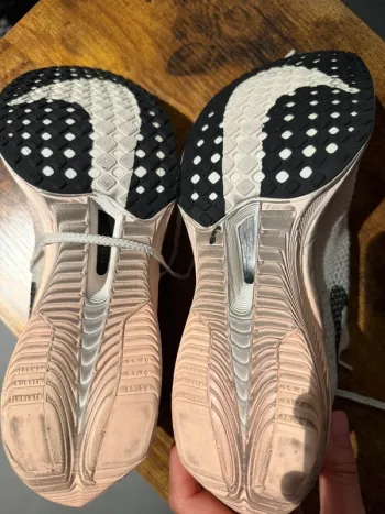 Käytetty Ideal Vaporfly 3 bike — kuva 3 / 5