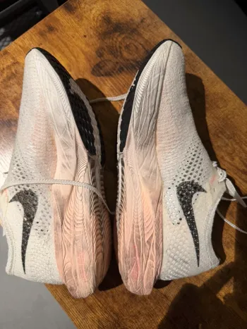 Käytetty Ideal Vaporfly 3 bike — kuva 2 / 5
