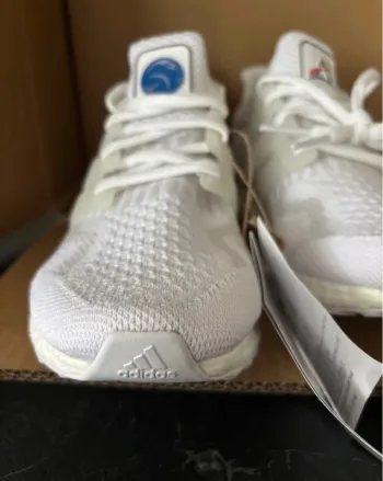 Gebrauchtes Adidas Ultra Boost 5.0 DNA NASA bike — Bild 9 von 13