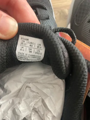 Used Asics Upcourt 5 bike — image 11 of 15