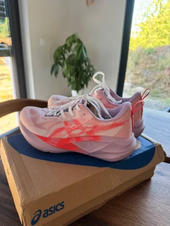 Asics Novablast 5 bike d'occasion