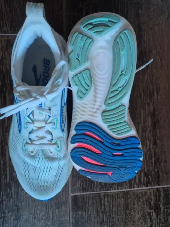 Käytetty Brooks Laufschuhe bike — kuva 4 / 10