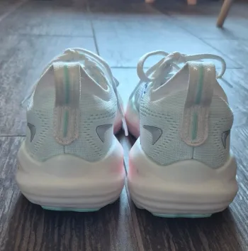 Käytetty Brooks Laufschuhe bike — kuva 8 / 10