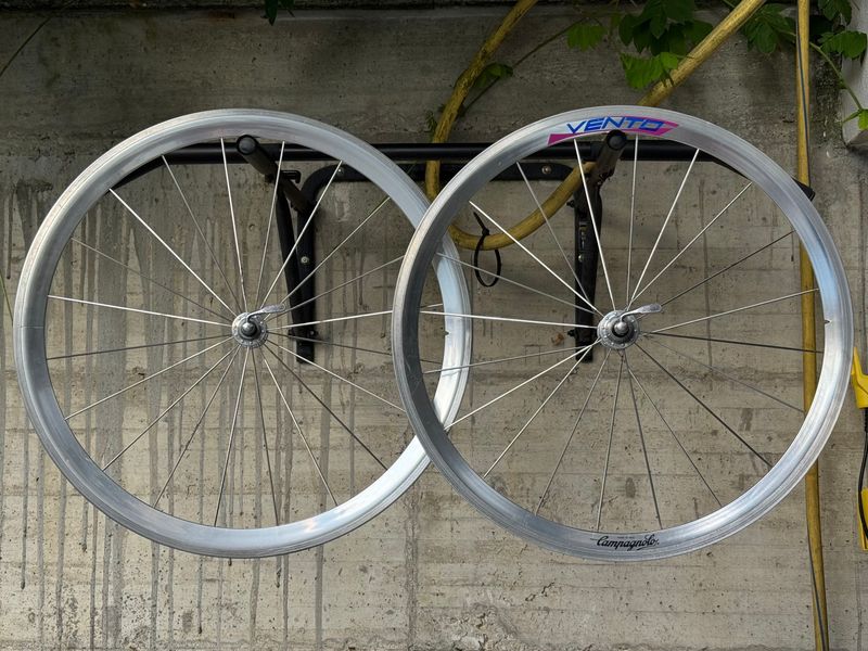 Used Campagnolo Vento 1980 Wheels