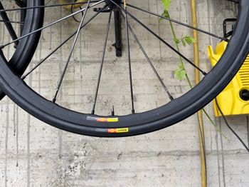 Used Mavic R-SYS 2022 bike — image 16 of 23