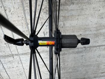 Used Mavic R-SYS 2022 bike — image 5 of 23