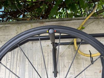 Used Mavic R-SYS 2022 bike — image 21 of 23