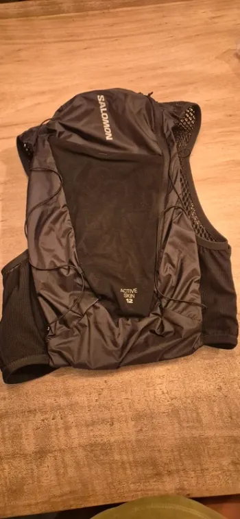 Käytetty Salomon Active Skin 12 bike