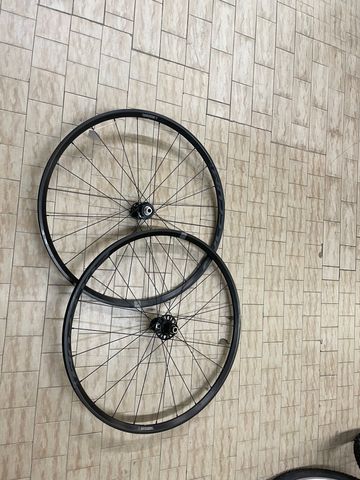 Tweedehands Fulcrum RACING 700 bike — afbeelding 2 van 3