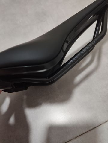 Brugt acid Nuance Pro Saddle 2026 bike — billede 5 af 7