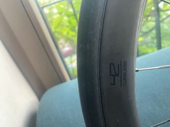 Brugt Cadex 42mm Wheelset 2023 bike — billede 4 af 6