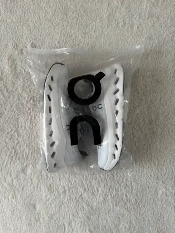Used On Running blanc bike