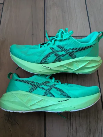 Used Asics Novablast 5 2026 bike