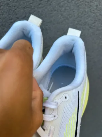 Použité Nike Vomero 18 bike — obrázek 11 z 12