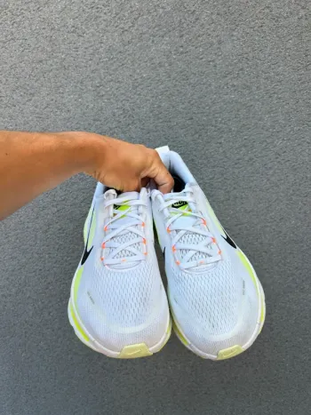 Použité Nike Vomero 18 bike — obrázek 3 z 12