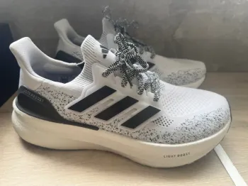 Używany Adidas UltraBoost 5 bike — zdjęcie 2 z 8