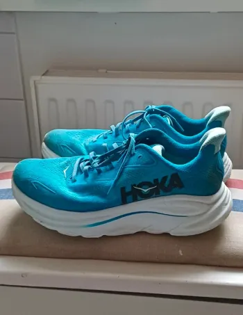 Used Hoka Clifton 10 bike