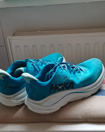 Hoka Clifton 10 bike d'occasion — image 4 sur 8