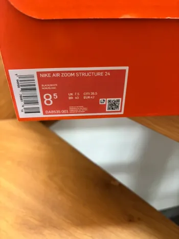 Použité Nike Air Zoom Structure bike — obrázek 6 z 8