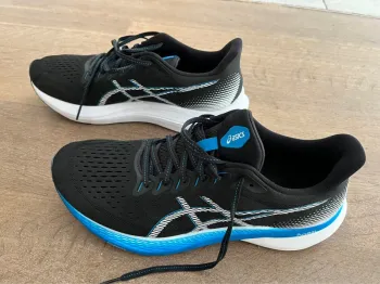 Gebrauchtes Asics Gel Pursue 10 bike