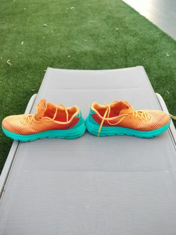 Used Hoka Rincon 3 bike — image 4 of 7