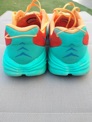 Used Hoka Rincon 3 bike — image 2 of 7