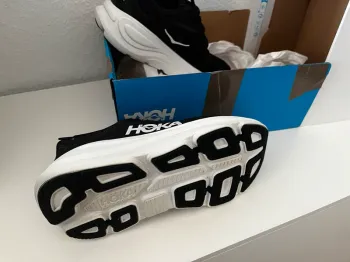 Used Hoka Laufschuhe bike — image 4 of 9