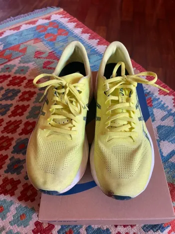 Używany Asics Sonicblast FF Turbo 2 bike — zdjęcie 2 z 6